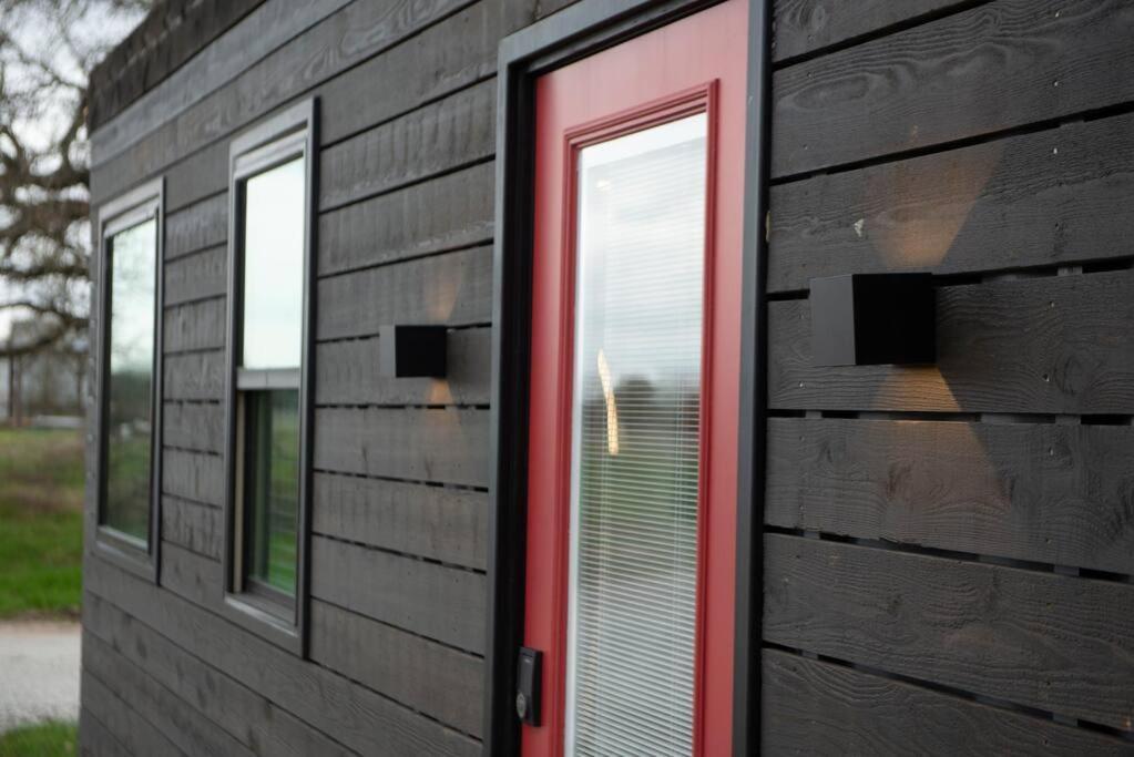 The Merlot House-Container Home 12 Min To Magnolia Bellmead Esterno foto